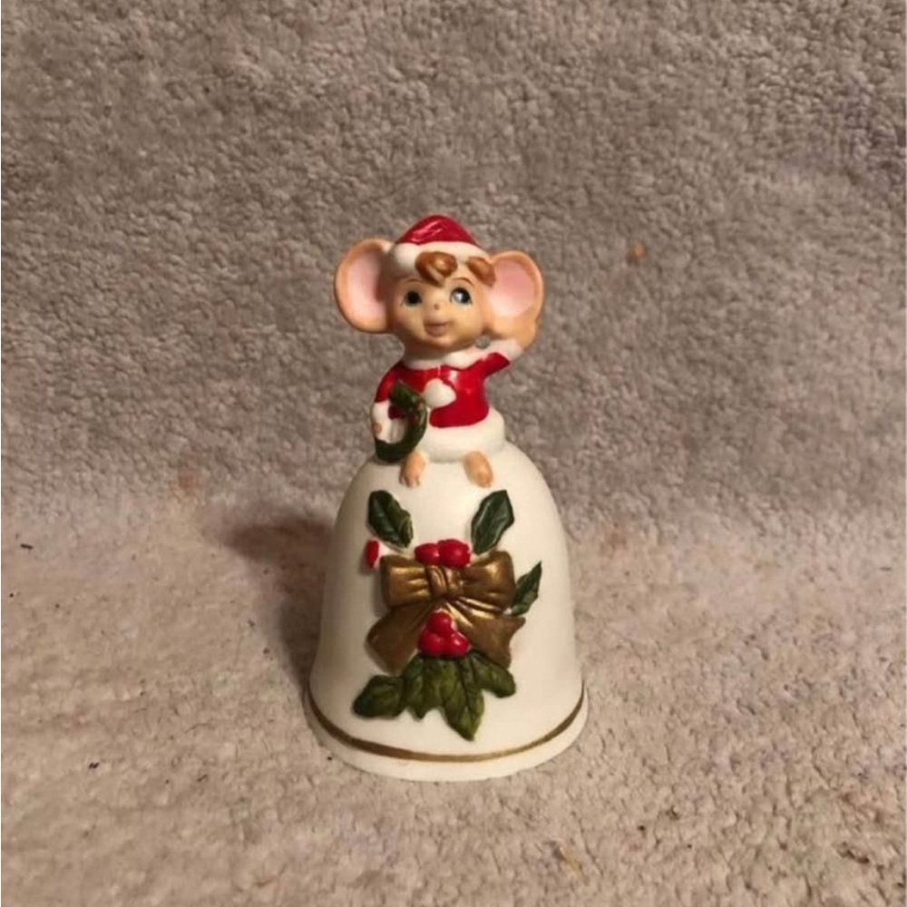 Charming Holiday Mouse Bell